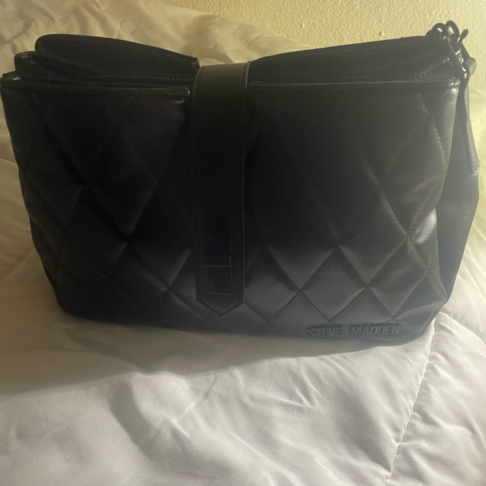 Steve Madden shoulder purse - Picture 2 of 14